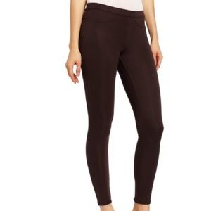 Hue Leggings
